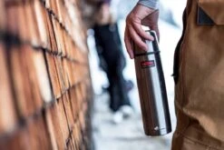 Bouteille Isotherme Thermos Light And Compact -Magasin De Sports De Plein Air bouteille isotherme thermos light and compact thermax 05