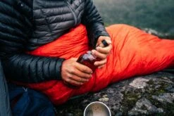 Mountain Hardwear Phantom 30F/-1C 11 Mountain Hardwear Phantom 30F/-1C -Magasin De Sports De Plein Air duvet sac de couchage mountain hardwear phantom 30f 1c 04 1