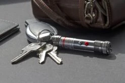 True Utility Laserlite+ -Magasin De Sports De Plein Air lampe torche true utility laserlite 05 1