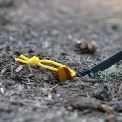 Six Moon Designs 6 Piece Stake Set 7 Six Moon Designs 6 Piece Stake Set -Magasin De Sports De Plein Air sardines alu six moon design 6 piece stake set 03