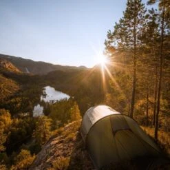 Helsport Fjellheimen Superlight 2 Camp 30 Helsport Fjellheimen Superlight 2 Camp -Magasin De Sports De Plein Air tente helsport fjellheimen superlight camp