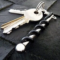 True Utility Twistick -Magasin De Sports De Plein Air tire bouchon twistick true utility 09